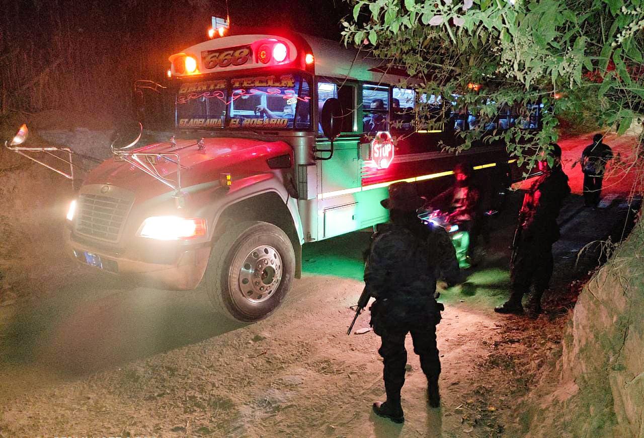 PNC inspecciona transporte público de horario nocturno por seguridad de la ciudadanía pnc-inspecciona-transporte-publico-de-horario-nocturno-por-seguridad-de-la-ciudadania